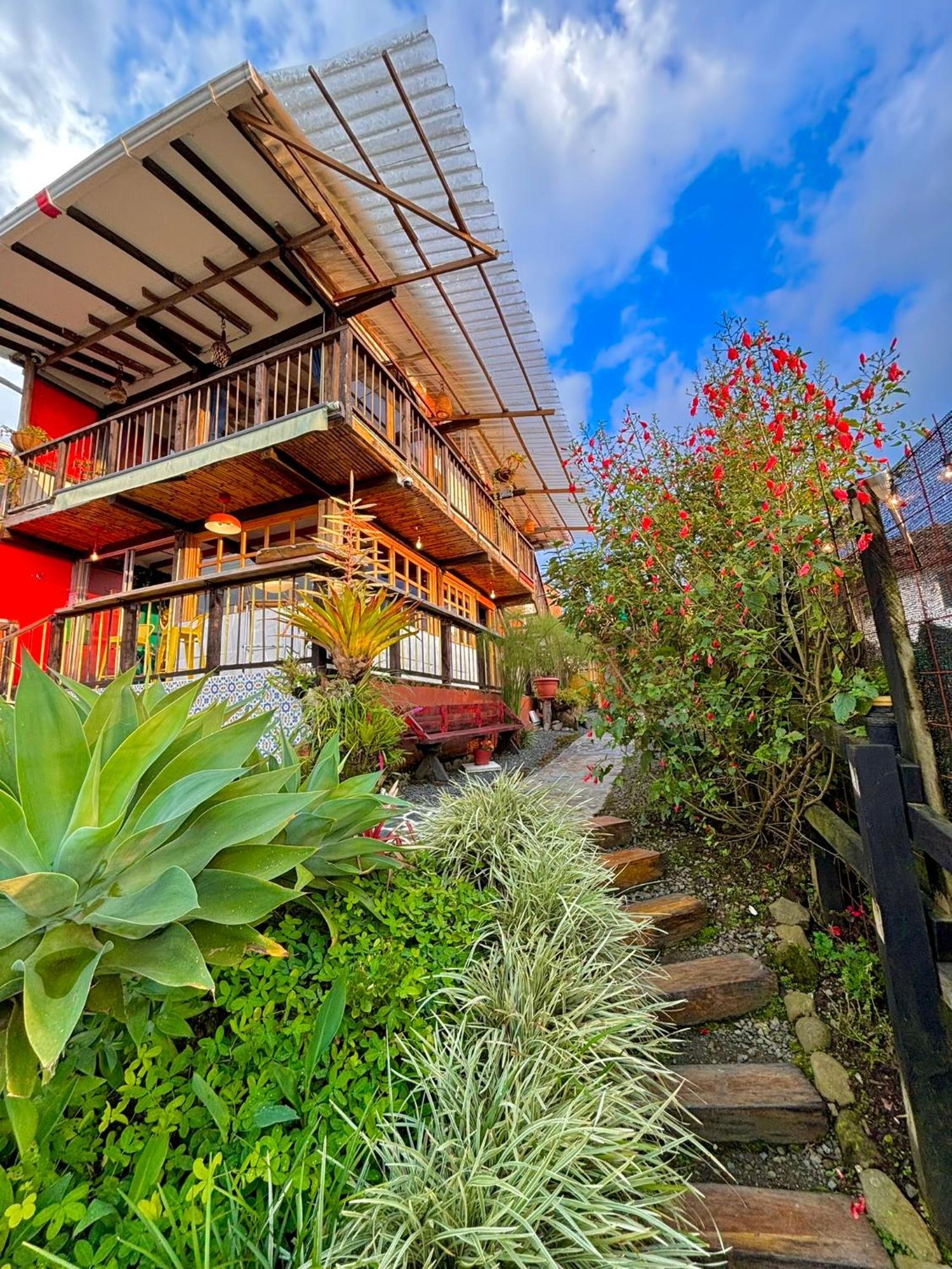 La Puesta Del Sol Hotel Filandia Exterior photo