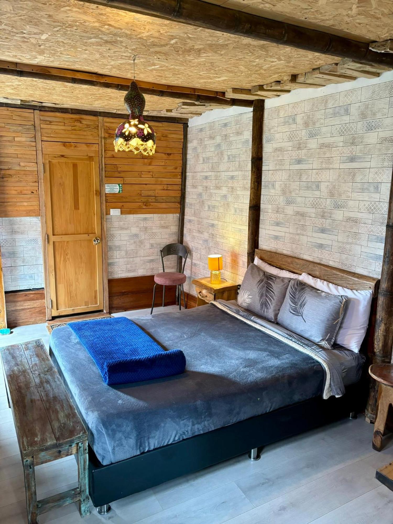 La Puesta Del Sol Hotel Filandia Room photo